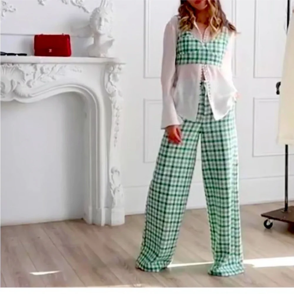 ZARA Green Check Plaid Tweed Wide Leg High Waisted Pants - Picture 4 of 6